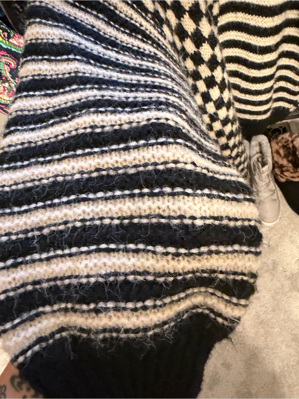 ARULA Black and Cream Checkerboard Striped Knit Sweater - Picture 4 of 4